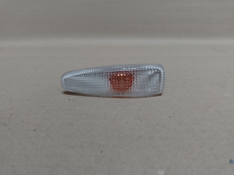 Повторитель поворота в крыло MITSUBISHI LANCER X 10 07-15 8351A001 Б/У