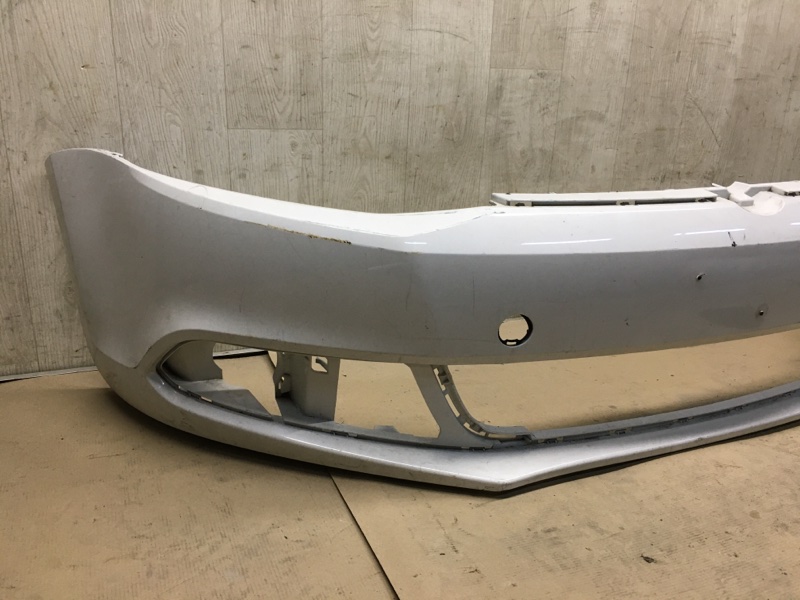 Бампер передний JETTA USA 10-17