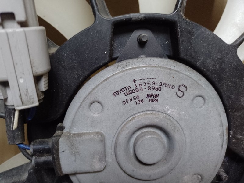 Диффузор вентилятора основного радиатора PRIUS - 30 09-17