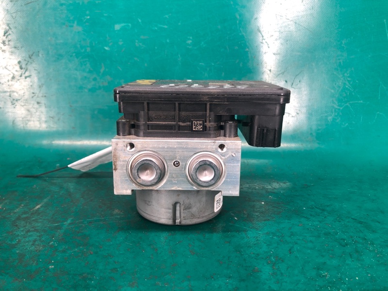 Блок ABS FORD FUSION 14- 2.5L