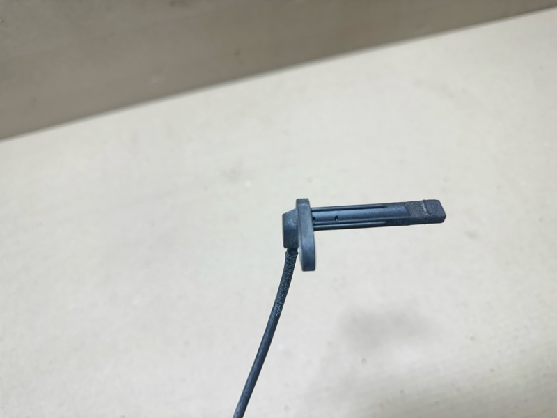 Датчик ABS передний левый DODGE DART 12-16 2.4 ED6 Датчик ABS передний левый DODGE DART 12-16 2.4 ED6