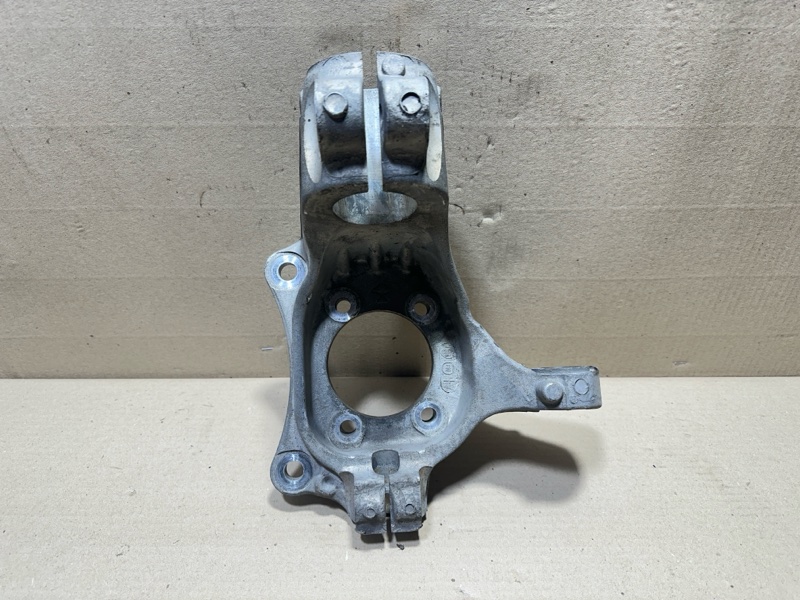 Кулак поворотный правый DODGE DART 12-16 2.4 ED6 Кулак поворотный правый DODGE DART 12-16 2.4 ED6