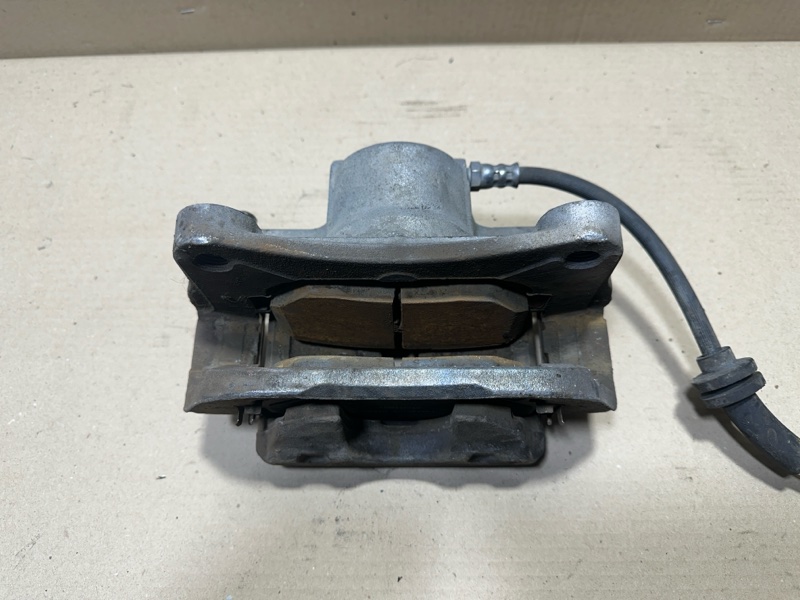 Суппорт тормозной передний правый DODGE DART 12-16 2.4 ED6