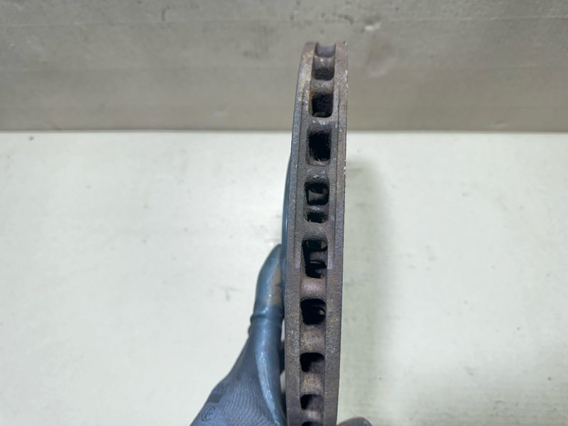 Тормозной диск передний DART 12-16 2015 2.4 ED6