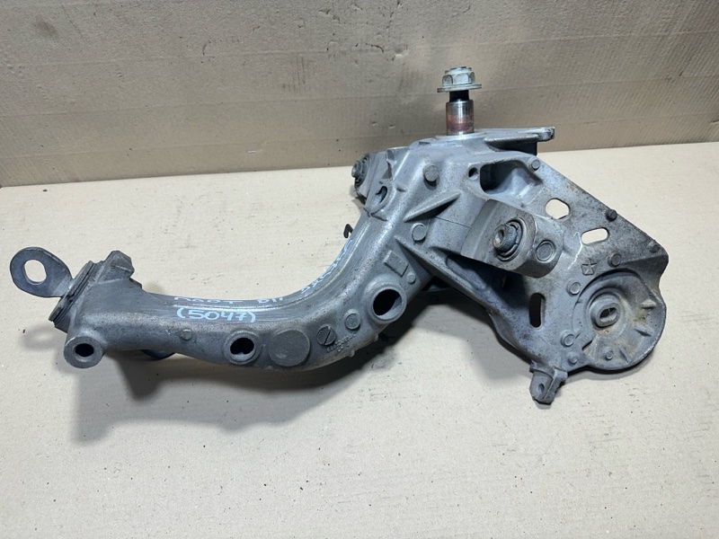 Рычаг задней подвески продольный левый DART 12-16 2015 2.4 ED6