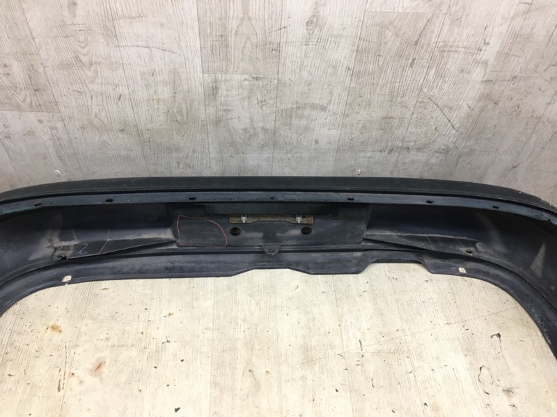 Бампер задний IMPREZA 92-00