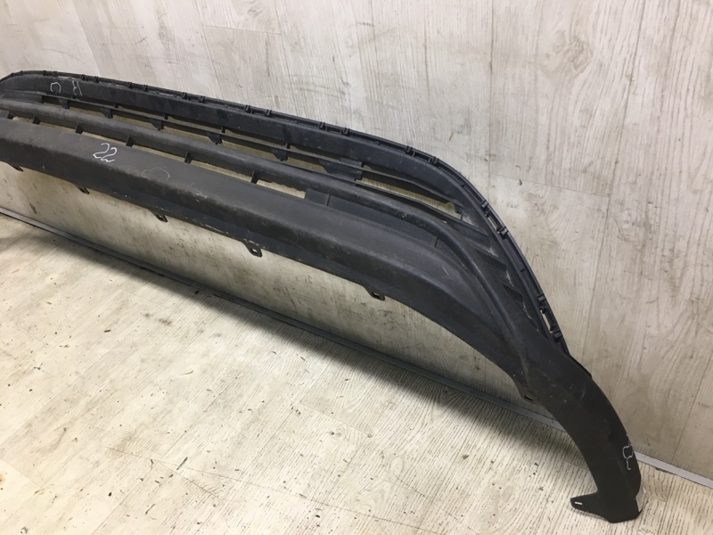 Бампер передний HIGHLANDER 13-19