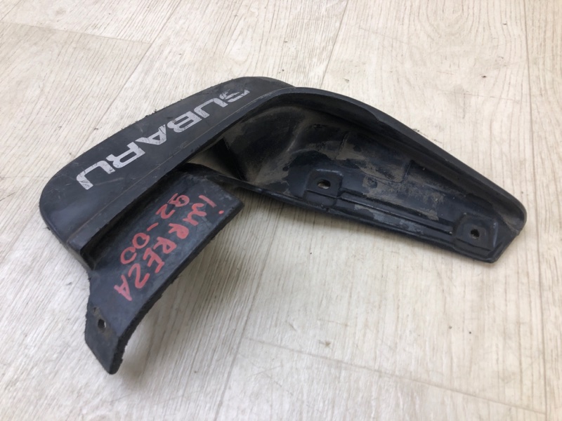 Брызговик задний левый SUBARU IMPREZA 92-00