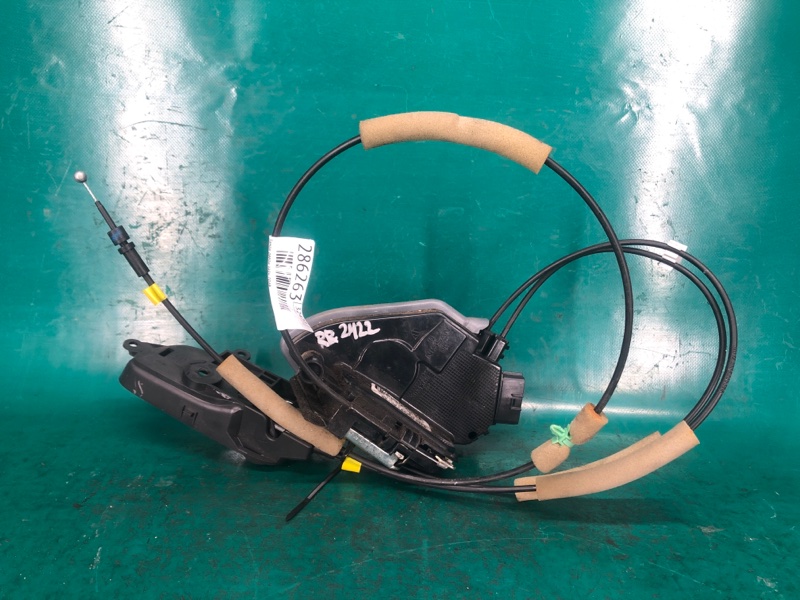 Замок двери задний правый PATHFINDER R52 12-21 2020 3.5 VQ35DD