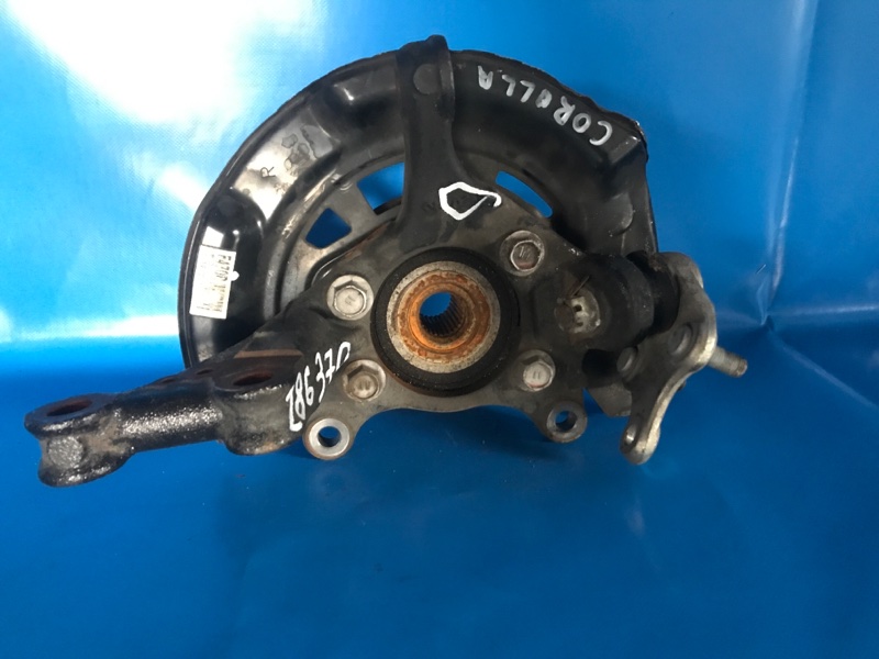 Запчасть кулак поворотный передний правый TOYOTA COROLLA 150 06-13 43211-12460 Б/У Кулак поворотный передний правый TOYOTA COROLLA 150 06-13 43211-12460 Б/У