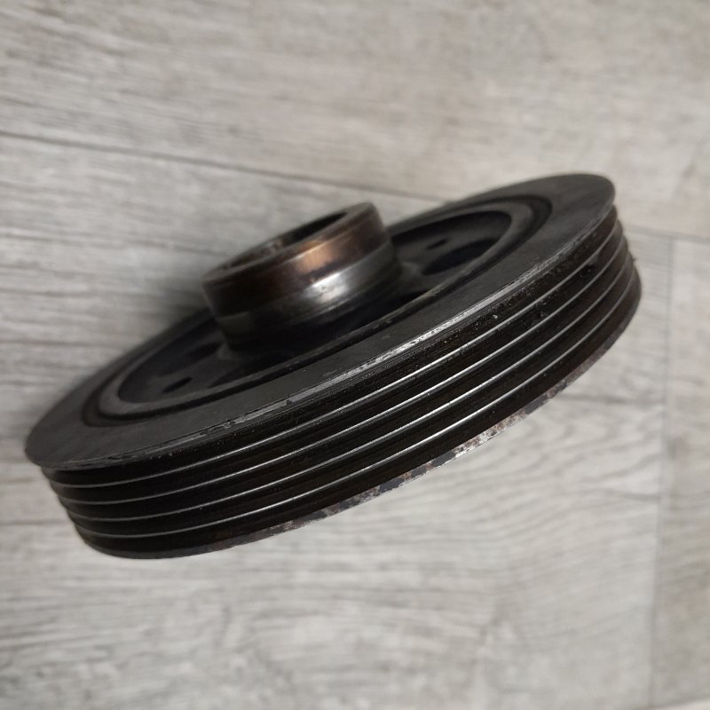 Шкив коленвала SUZUKI GRAND VITARA 05-15 2.0