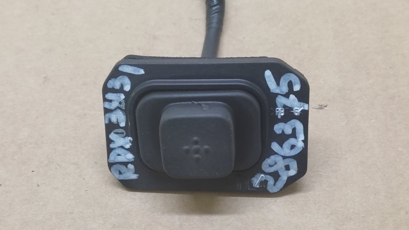 Кнопка открывания багажника наружная RDX 12-19 2017 TB4 3.5 J35Z2