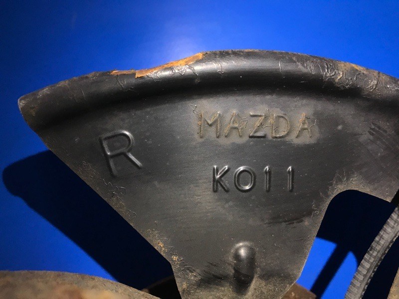 Кулак поворотный передний правый CX-5 (KE) 11-17 Кулак поворотный передний правый CX-5 (KE) 11-17