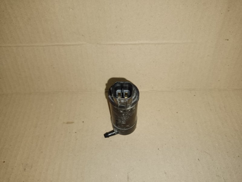 Насос омывателя стекла PRIUS - 30 09-17