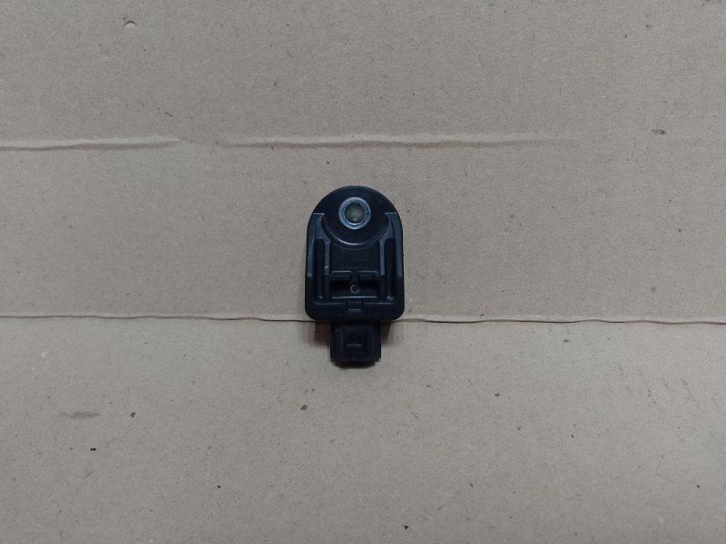 Запчасть датчик удара TOYOTA PRIUS - 30 09-17 89173-79025 Б/У Датчик удара TOYOTA PRIUS - 30 09-17 89173-79025 Б/У