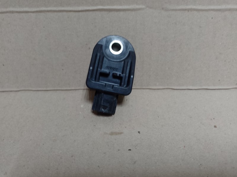 Датчик удара PRIUS - 30 09-17 Датчик удара PRIUS - 30 09-17