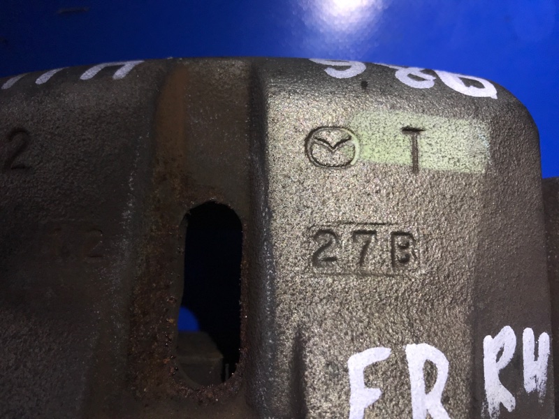 Суппорт тормозной передний правый CX-5 (KE) 11-17