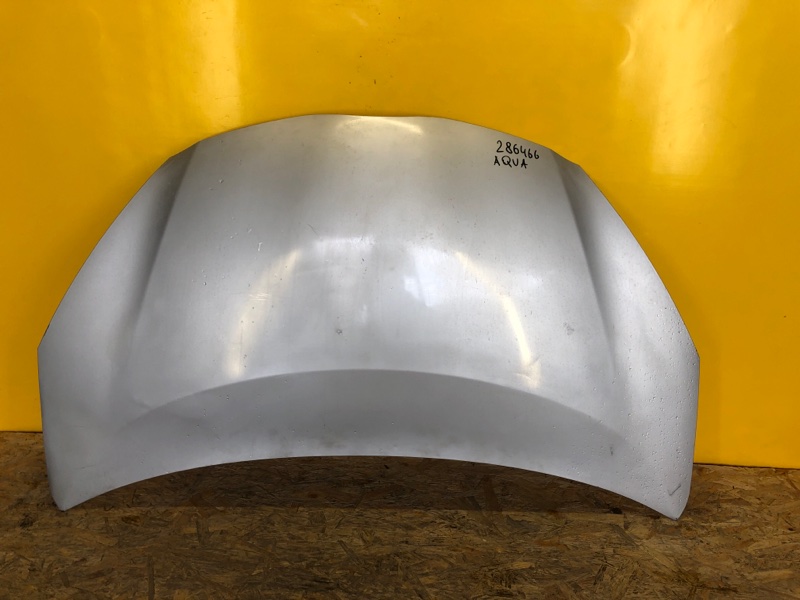 Запчасть капот TOYOTA PRIUS C/AQUA 11-14 53301-52410 Б/У Капот TOYOTA PRIUS C/AQUA 11-14 53301-52410 Б/У