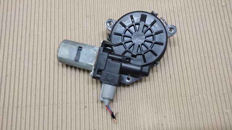 Моторчик стеклоподъемника задний левый RDX 12-19 2017 TB4 3.5 J35Z2