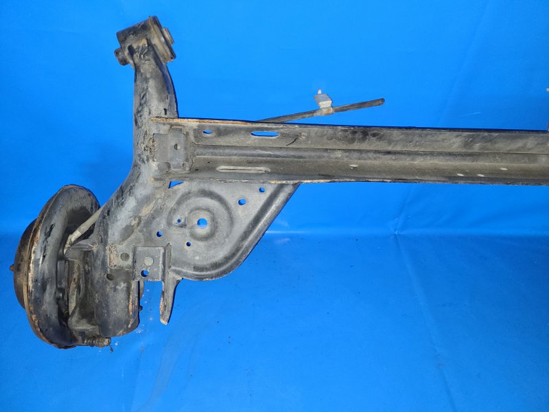 Балка задней подвески LEAF 10-17