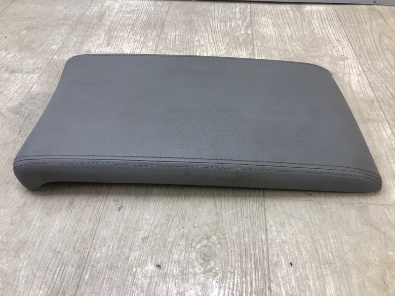 Крышка подлокотника RDX 12-19