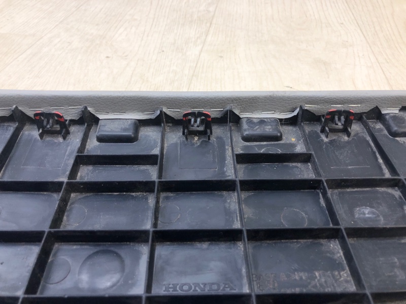 Крышка подлокотника RDX 12-19