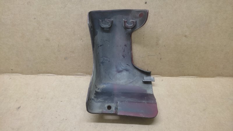 Накладка крыла правая MITSUBISHI ECLIPSE 05-08 COUPE 2.4 Накладка крыла правая MITSUBISHI ECLIPSE 05-08 COUPE 2.4