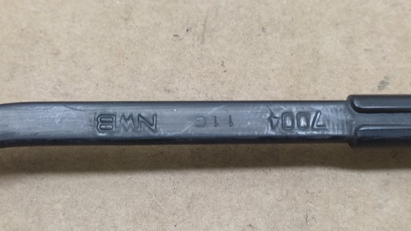 Поводок стеклоочистителя передний правый ECLIPSE 05-08 2006 COUPE 2.4