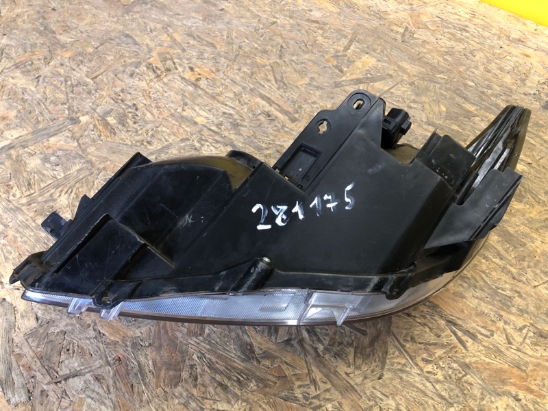 Фара правая PRIUS - 30 09-17 Фара правая PRIUS - 30 09-17