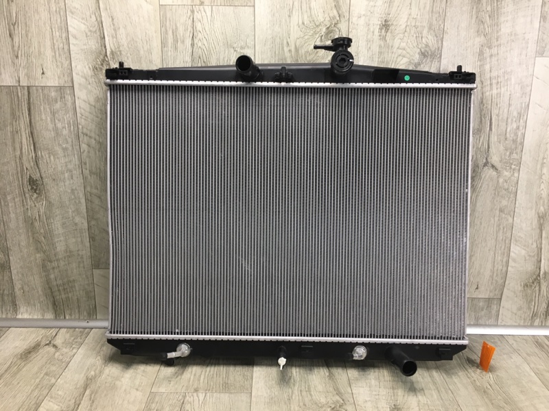 Запчасть радиатор основной TOYOTA HIGHLANDER 13-19 16400-0P440 новая Радиатор основной TOYOTA HIGHLANDER 13-19 16400-0P440 новая