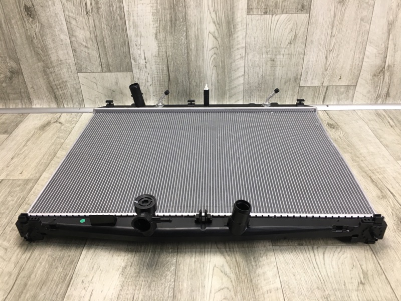 Радиатор основной TOYOTA HIGHLANDER 13-19 Радиатор основной TOYOTA HIGHLANDER 13-19