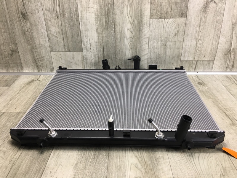 Радиатор основной HIGHLANDER 13-19 Радиатор основной HIGHLANDER 13-19