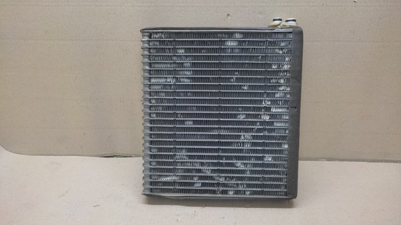 Испаритель кондиционера LS430 00-06 2004 UCF30L 4.3 3UZFE