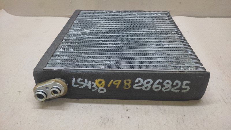Испаритель кондиционера LEXUS LS430 00-06 UCF30L 4.3 3UZFE