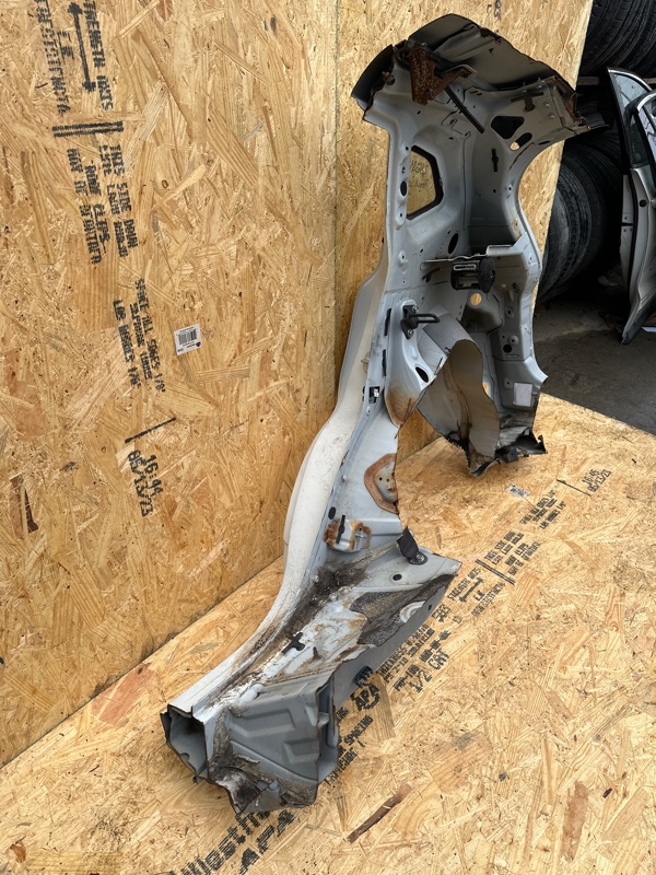 Четверть кузова задняя правый QASHQAI/ROGUE SPORT 14- 2017 MR20DD