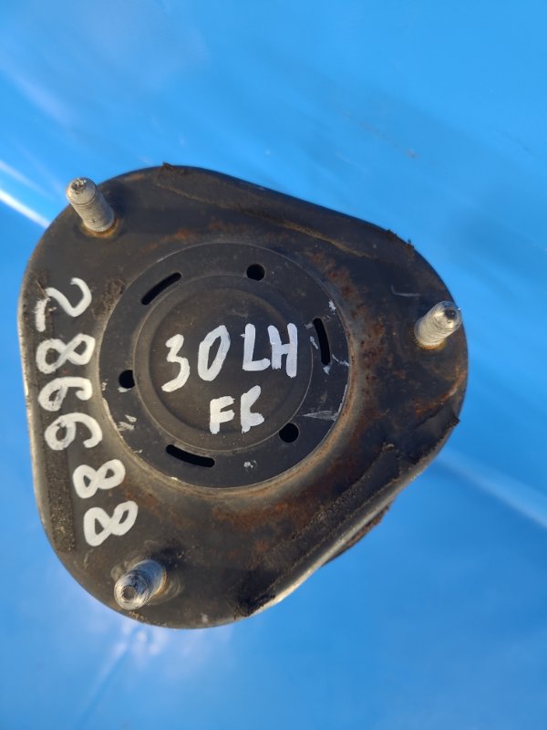 Амортизатор передний левый PRIUS - 30 09-17 Амортизатор передний левый PRIUS - 30 09-17