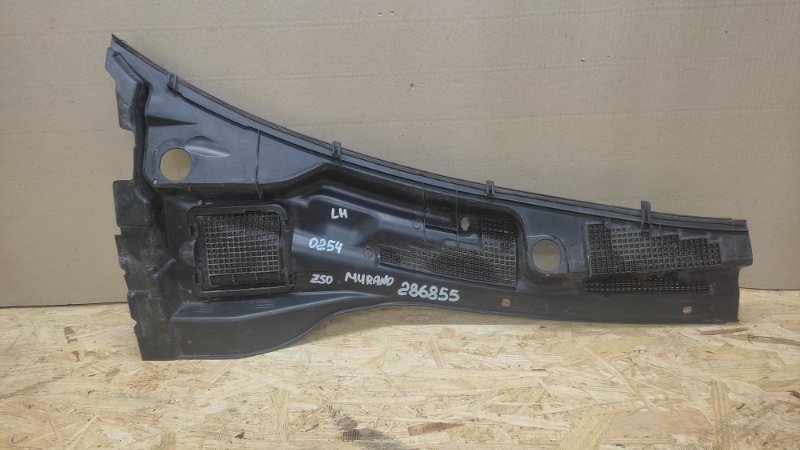 Пластик под лобовое стекло / Жабо левый MURANO Z50 02-07 2004 3.5 VQ35DE