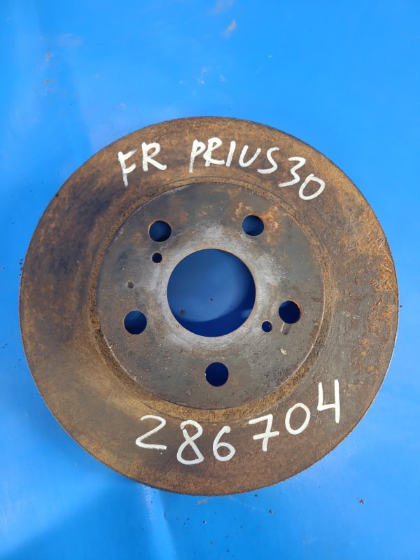 Тормозной диск передний TOYOTA PRIUS - 30 09-17 4351247040 Б/У