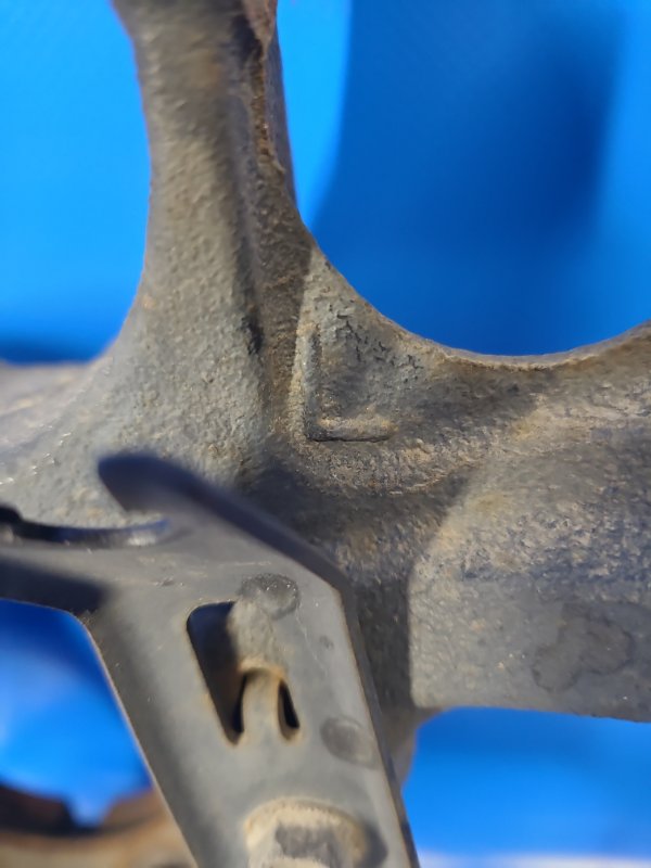 Цапфа задняя левая CX-5 (KE) 11-17