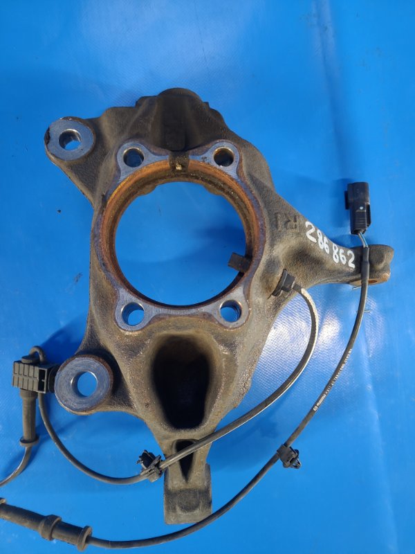 Запчасть кулак поворотный передний правый MAZDA CX-5 (KE) 11-17 KD35-33-021A Б/У Кулак поворотный передний правый MAZDA CX-5 (KE) 11-17 KD35-33-021A Б/У