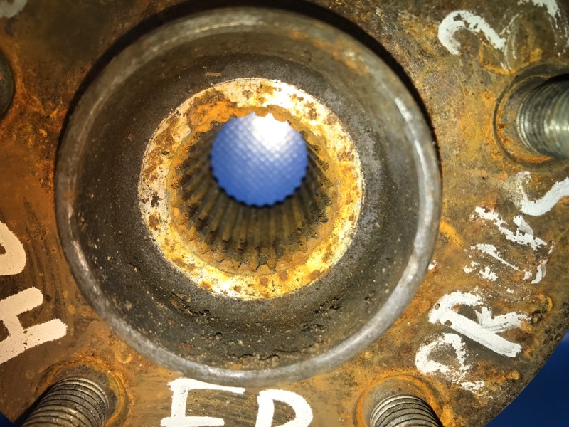 Ступица передняя правая PRIUS - 30 09-17 Ступица передняя правая PRIUS - 30 09-17