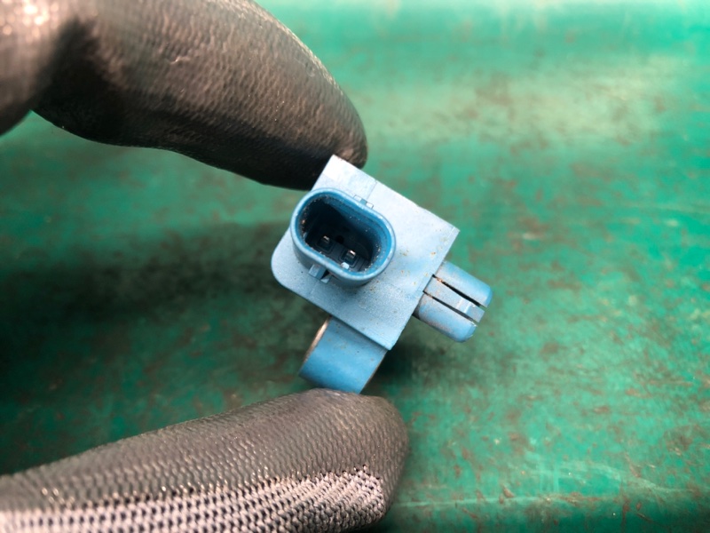 Датчик удара задний левый PASSAT B7 11-15 11/2011 CBTA 2.5L