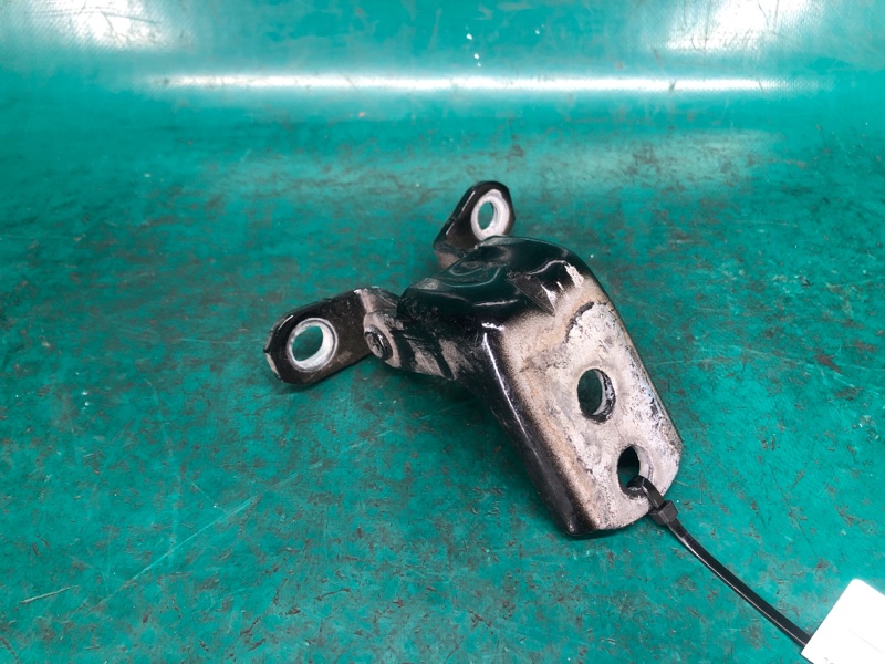 Петля двери нижняя задняя правая NISSAN PATHFINDER R52 12-21 3.5 VQ35DD