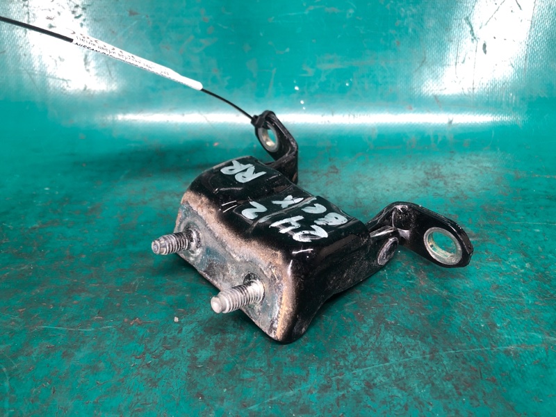 Петля двери верхняя задняя правая NISSAN PATHFINDER R52 12-21 3.5 VQ35DD