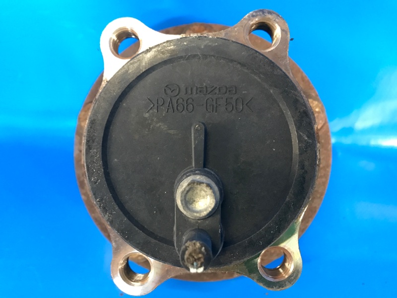 Ступица задняя правая MAZDA CX-5 (KE) 11-17