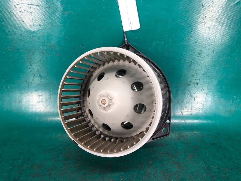 Моторчик печки NISSAN PATHFINDER R52 12-21 2020 3.5 VQ35DD 27225-6CA0A Б/У