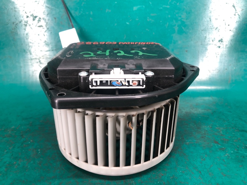 Моторчик печки PATHFINDER R52 12-21 2020 3.5 VQ35DD