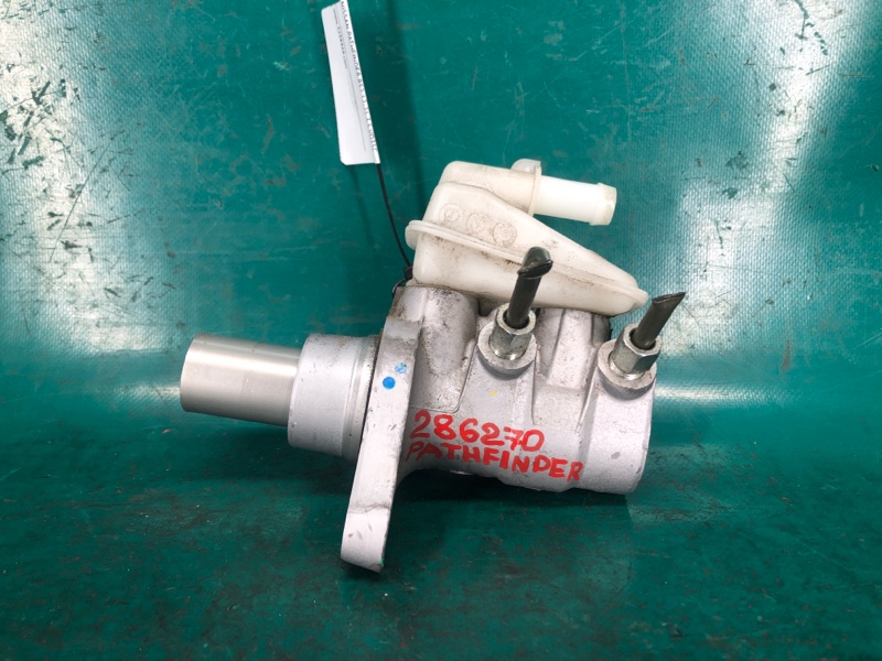 Главный тормозной цилиндр NISSAN PATHFINDER R52 12-21 2020 3.5 VQ35DD 46010-3JA0C Б/У