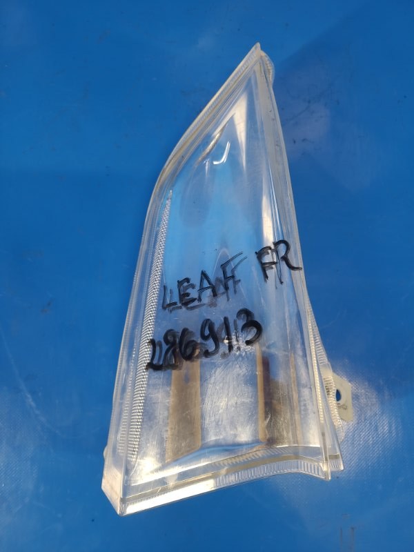 Указатель поворота передний правый NISSAN LEAF 10-17 26180-3NL0A Б/У