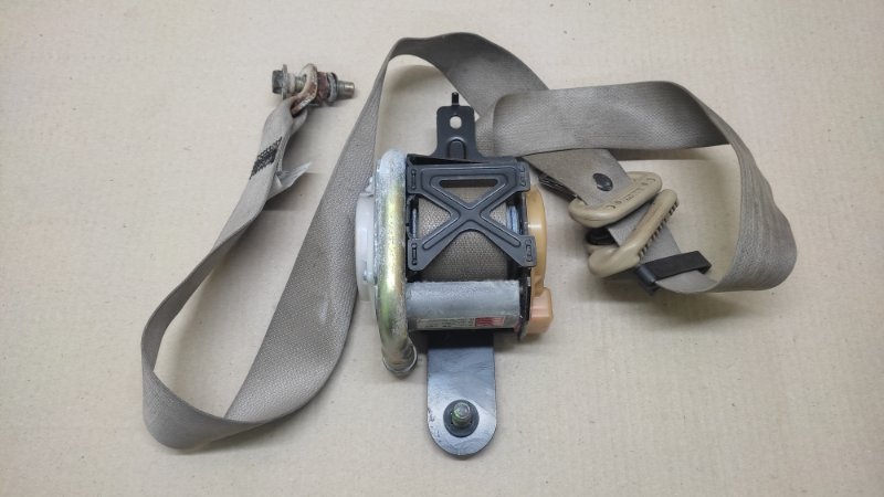 Запчасть ремень безопасности передний левый NISSAN MURANO Z50 02-07 2004 3.5 VQ35DE 86885-CA001 Б/У Ремень безопасности передний левый NISSAN MURANO Z50 02-07 2004 3.5 VQ35DE 86885-CA001 Б/У